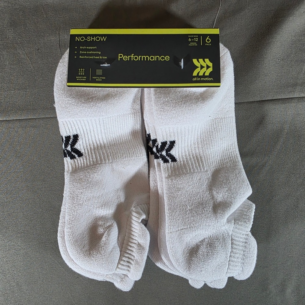 All in Motion Mens Performance No-Show Socks 6 Pack White Shoe Size 6-12 NEW